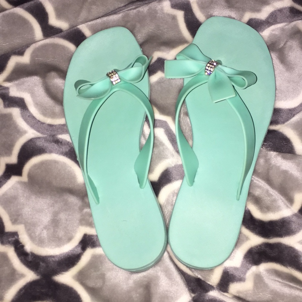 BRAND NEW NEVER WORN AWESOME SHOES!!!